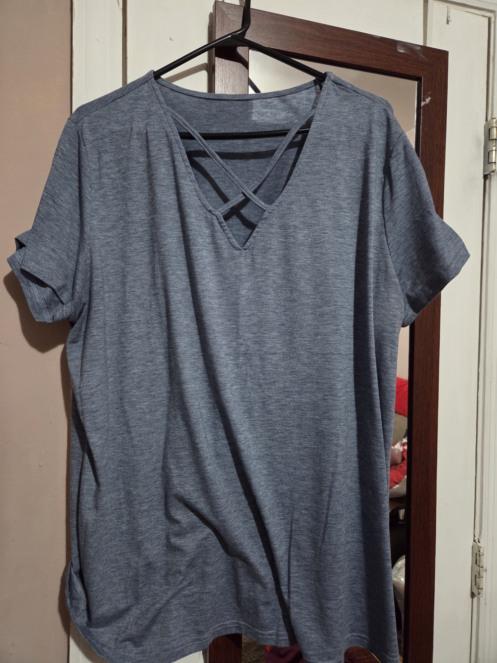 Women’s Crisscross V-Neck Short Sleeve Top - Gray